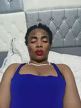 SEXYMOANSXX online show from July 21, 2026, 11:40 pm