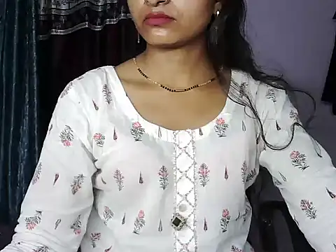Snapshot of ROSE_GOLDE chatting on July 19, 2026, 6:17 am ROSE GOLDE online show from July 19, 2026, 6:17 am