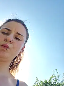 Melly4You online show from July 12, 2026, 3:25 pm