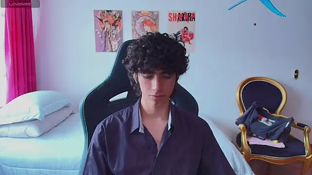 Nude Boy18 online show from July 23, 2026, 8:51 pm
