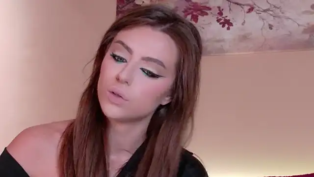 Sienna Voss online show from July 25, 2026, 8:39 pm