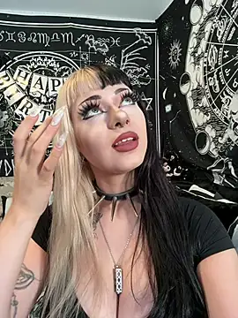 Paige Turner online show from August 5, 2026, 12:57 am