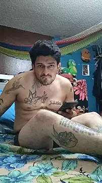 Snapshot of titolovemilfs chatting on January 8, 2026, 10:17 am titolovemilfs online show from January 8, 2026, 10:17 am