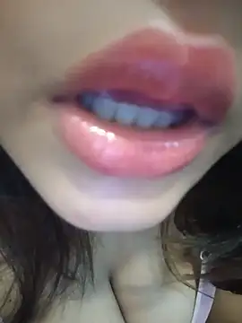 Hott Muskan online show from June 10, 2026, 6:40 pm