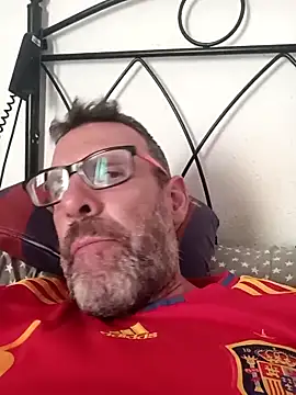 gigolobcn online show from June 15, 2026, 1:57 pm