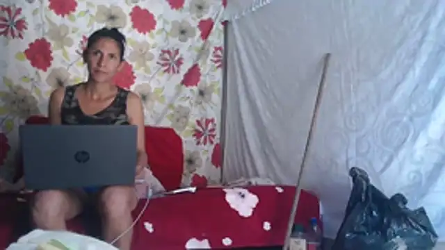 gattycahot online show from July 24, 2026, 4:05 pm