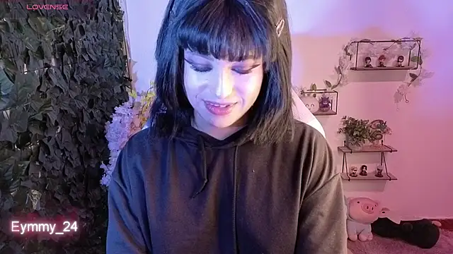 Eymmy 24 online show from July 24, 2026, 1:36 am