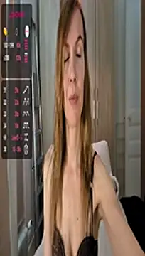 fanny posy online show from July 31, 2026, 1:32 pm