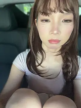 Yiyi-707 online show from July 12, 2026, 7:21 am