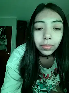 missapril0101 online show from June 3, 2026, 5:51 pm