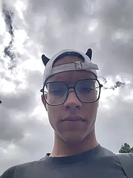 diegoand0911 online show from June 1, 2026, 5:14 pm