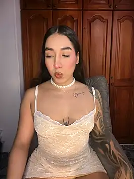 KaditaNavarro online show from July 24, 2026, 11:47 pm