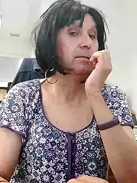 Emily de Carla online show from July 21, 2026, 1:35 pm