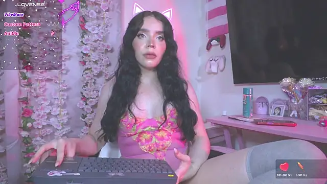 victoriabb28 online show from July 24, 2026, 4:10 am