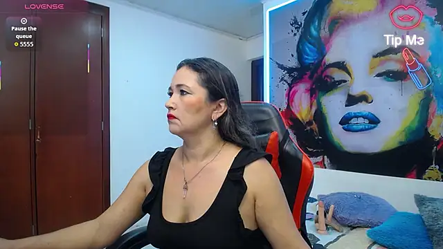 noelia milf19 online show from July 5, 2026, 10:06 pm