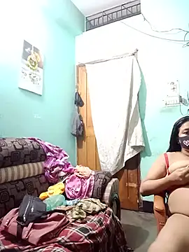 jenyfer709 online show from July 25, 2026, 7:55 pm