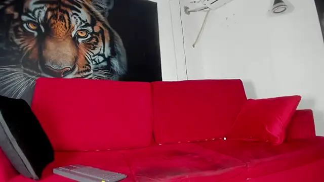 tyler twink boy online show from July 8, 2026, 1:04 pm