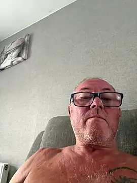 naughtygrandad1 online show from June 28, 2026, 7:14 am