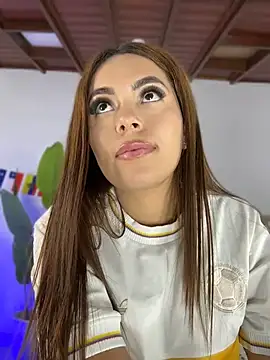 SaraMartinez 1 online show from July 4, 2026, 3:13 am