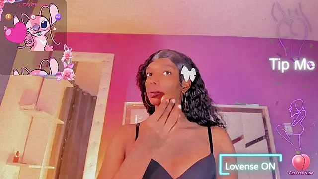 Sara hot12112 online show from June 25, 2026, 8:57 pm