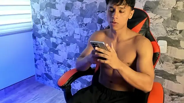 ZYZZ1312 online show from July 17, 2026, 5:51 pm