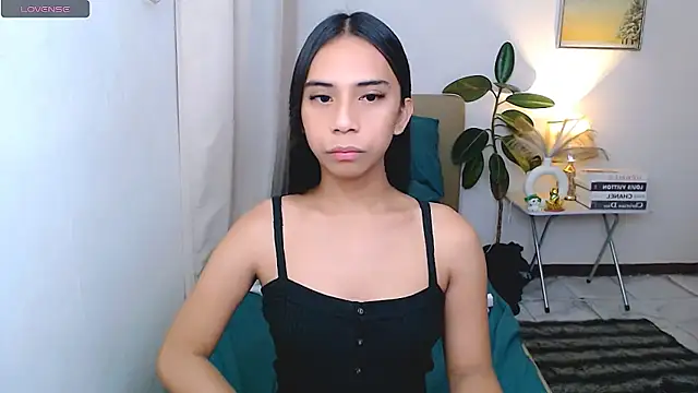 scarlet smith7 online show from June 24, 2026, 12:09 am