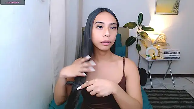 scarlet smith7 online show from June 25, 2026, 1:16 am