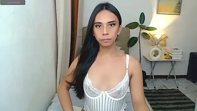 scarlet smith7 online show from July 6, 2026, 1:35 am