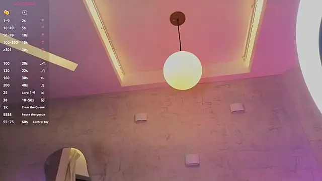 MiaWonderfull online show from June 26, 2026, 3:11 am