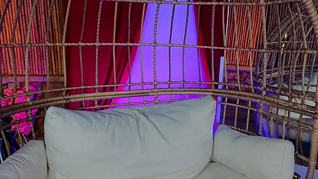 MiaWonderfull online show from July 19, 2026, 11:08 pm
