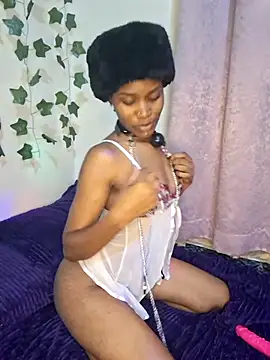 FionaKeith10103 online show from July 14, 2026, 10:26 pm