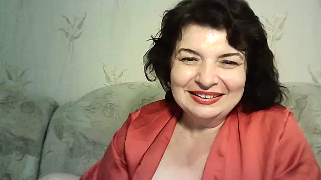 LedyNika online show from July 24, 2026, 7:23 pm
