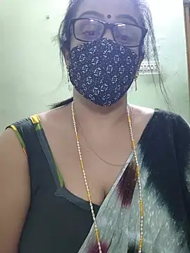 sweet-lotus online show from July 6, 2026, 5:26 am