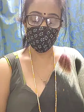 sweet-lotus online show from July 6, 2026, 4:53 pm