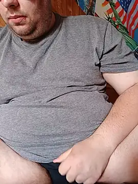 chubbyDavid1998 online show from May 24, 2026, 12:21 pm