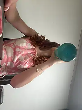 Emma Lodge online show from July 9, 2026, 1:59 pm