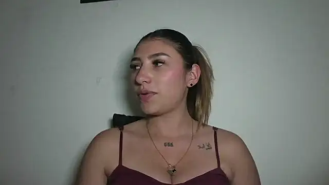 AriaBliss- online show from May 18, 2026, 8:47 pm