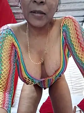 floresblancas online show from July 5, 2026, 9:00 pm