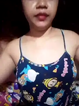 hotmomma8 online show from July 14, 2026, 8:25 pm