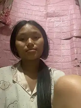 milo bae online show from May 10, 2026, 3:39 pm
