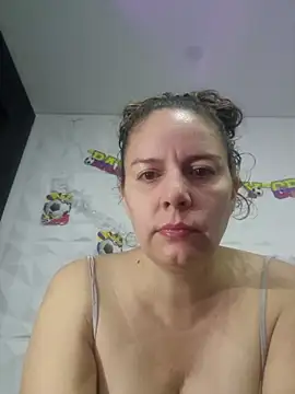 Nina vallon online show from July 22, 2026, 10:40 am