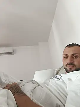 Snapshot of papichulo0099 chatting on July 6, 2026, 8:44 am papichulo0099 online show from July 6, 2026, 8:44 am