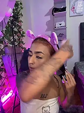 Dirty isabella18 online show from June 12, 2026, 10:30 pm