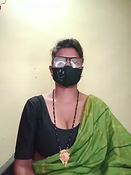 Mohini Josh069 online show from June 19, 2026, 10:57 pm