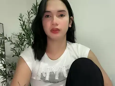 Sweet Hannahx online show from July 22, 2026, 1:25 pm