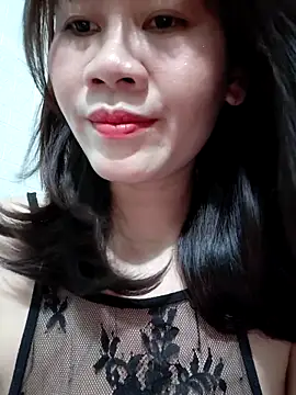 Snapshot of Singlemom69x chatting on June 21, 2026, 12:02 am Singlemom69x online show from June 21, 2026, 12:02 am