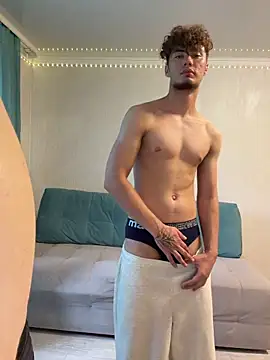 desiredude9 online show from July 5, 2026, 8:54 am