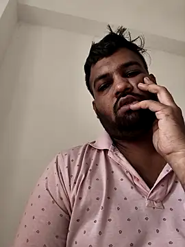 Snapshot of vinay_smalldick chatting on May 15, 2026, 11:45 pm vinay smalldick online show from May 15, 2026, 11:45 pm