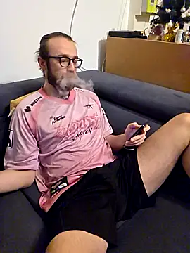 Loopertz online show from April 11, 2026, 10:03 pm