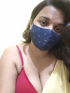 cutie pei002 online show from August 2, 2026, 5:44 pm